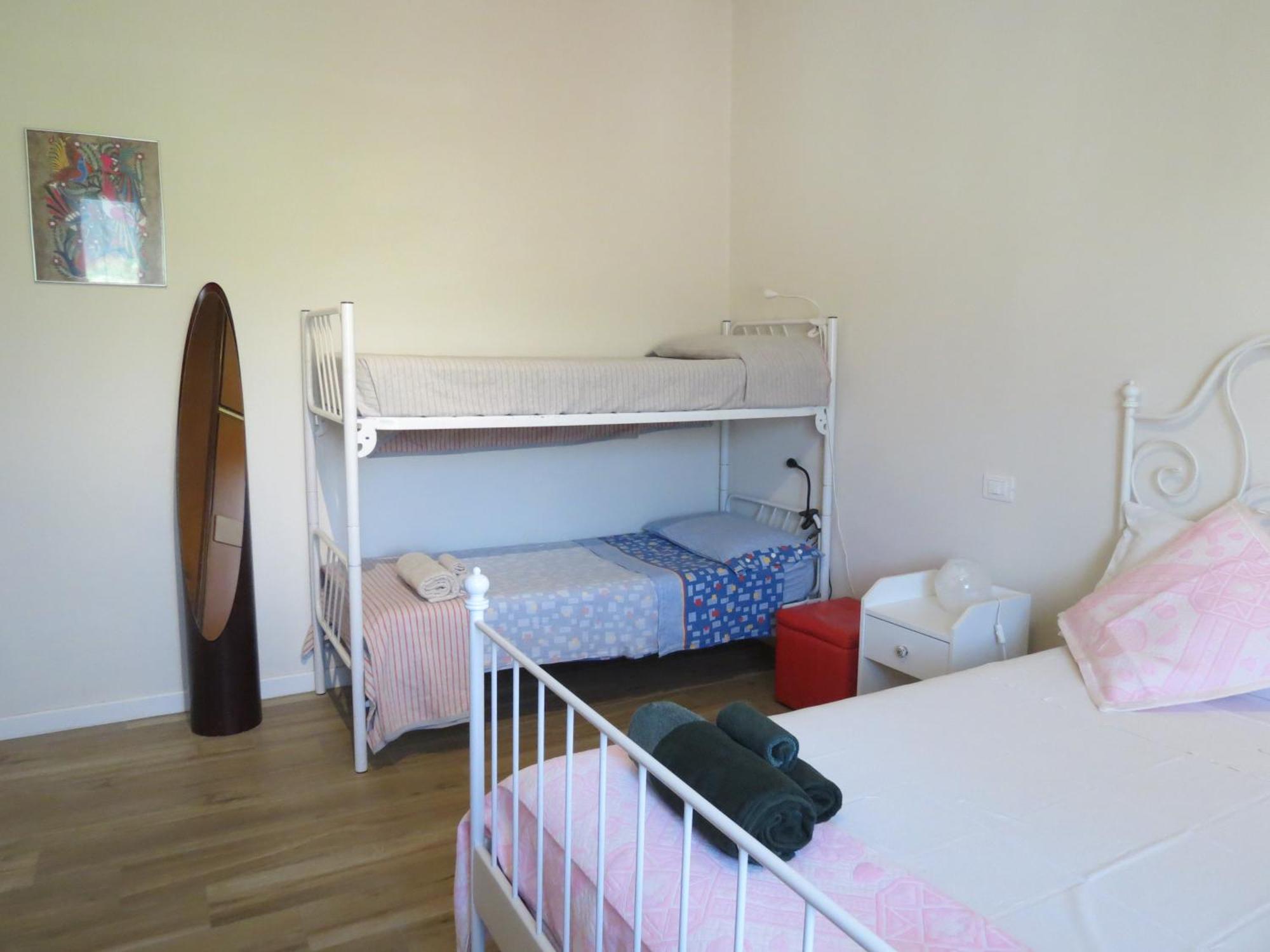 Casa Vacanze “Bouganville” Loc Avane Pisa 베키아노 외부 사진