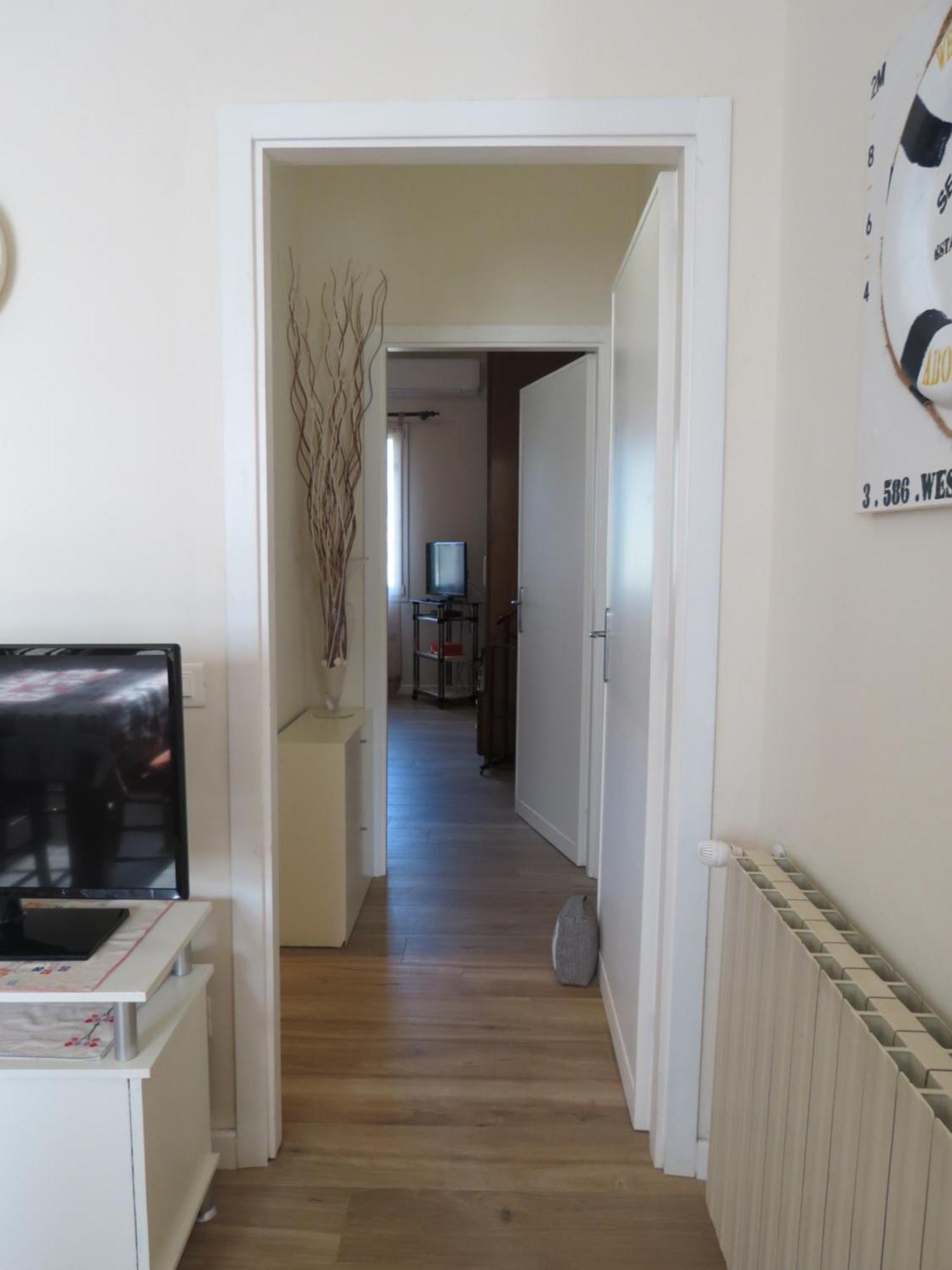 Casa Vacanze “Bouganville” Loc Avane Pisa 베키아노 외부 사진