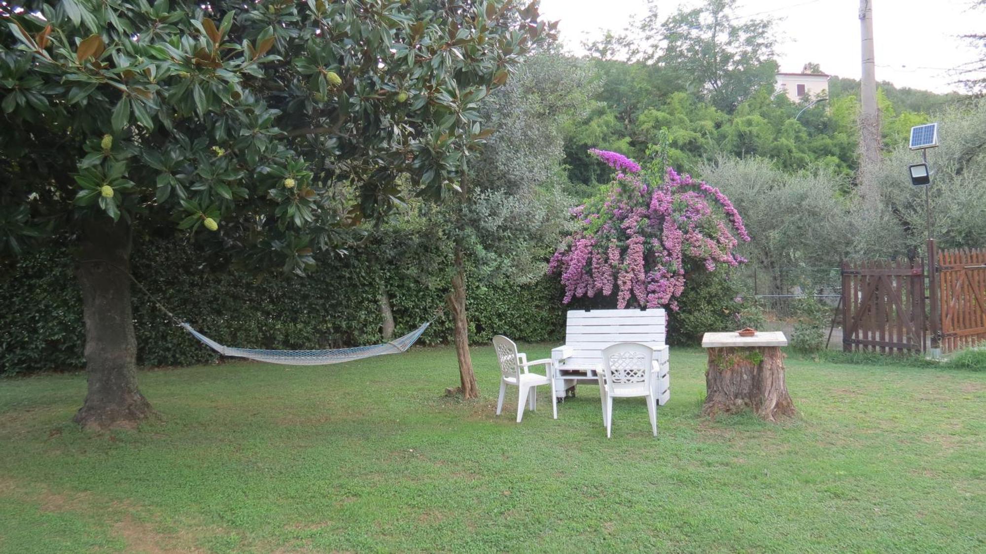 Casa Vacanze “Bouganville” Loc Avane Pisa 베키아노 외부 사진